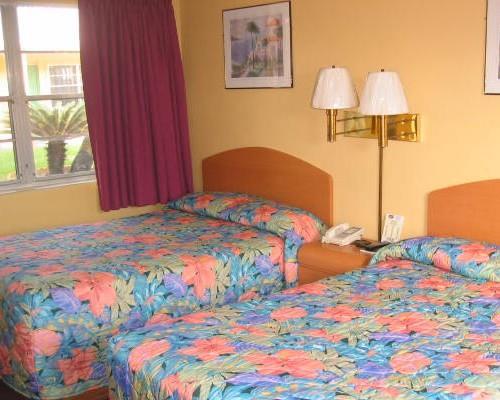 A 1 A Super Inn オーモンド・ビーチ 部屋 写真