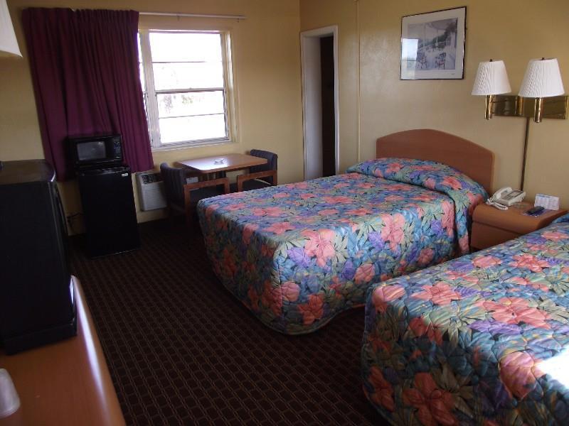 A 1 A Super Inn オーモンド・ビーチ 部屋 写真